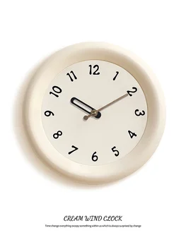 2023 Новый Французский Крем Breeze Network Красные часы Настенные часы Гостиная Простые Современные Настенные часы Украшение ресторана