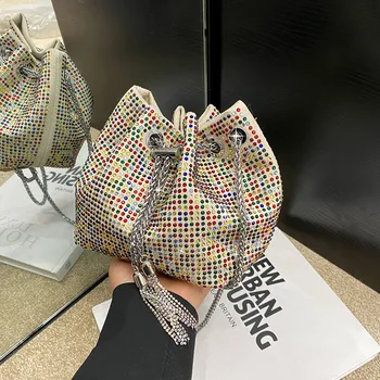 Женская сумка-ведро с бриллиантами 2023, новая модная цепочка через плечо, повседневная женская сумка на шнурке с водяными бриллиантами для женщин