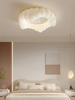 Светильник для главной спальни Современный минималистичный и великолепный потолочный светильник кремового цвета Zhongshan Lamp 2023 Новинка